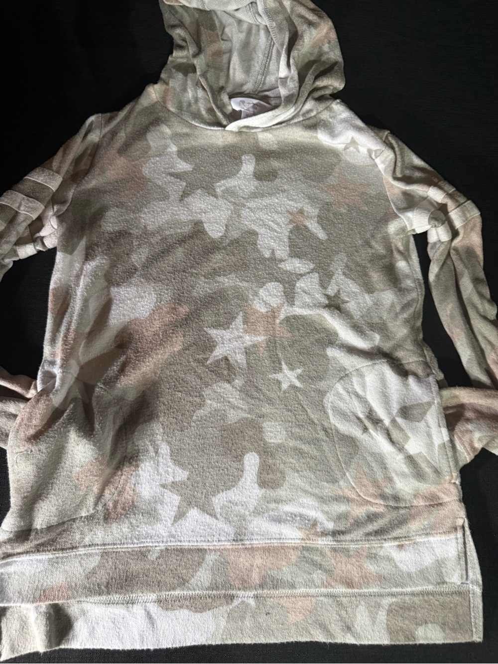 Girls' Star Camo Hooded Pullover Sweatshirt - Beige & White
